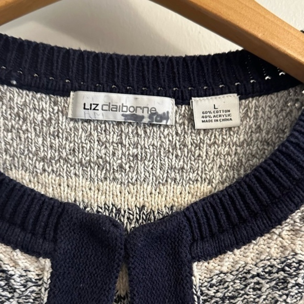 Liz Claiborne‎ cozy cardigan, neutral color combo. Size L - Picture 4 of 6